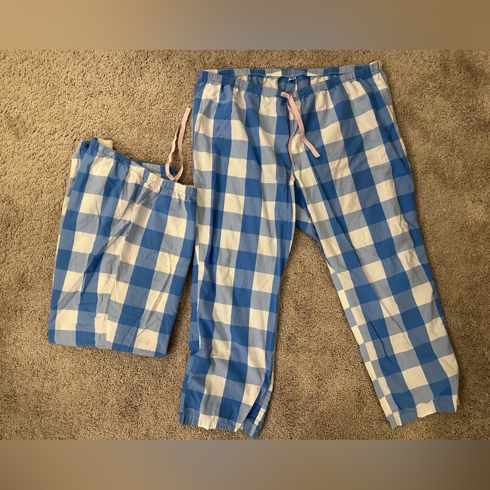 Women’s Old Navy Blue/White Plaid Sleep Pants w/ Pink Ribbon Drawstring (2 pair)
